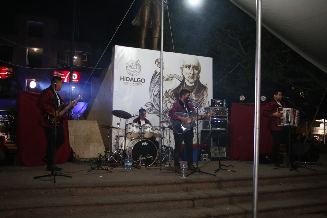 Grupo Musical “Nota Privada” se presentó en Domingos de Grandeza Cultural