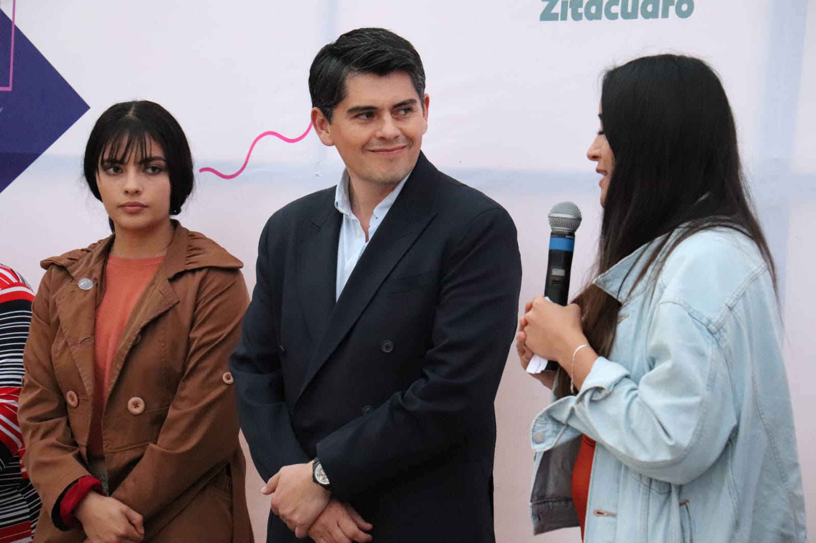 Atiende #GobiernoDeSoluciones medidas de seguridad vial en la salida a Huetamo