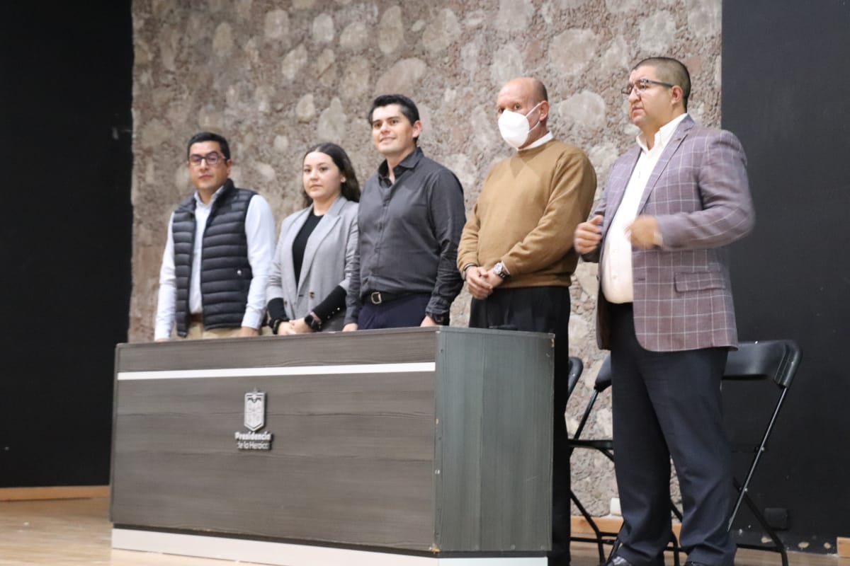 «Vayamos por un Zitácuaro que modernice y mejore la imagen del centro histórico»: Toño Ixtláhuac