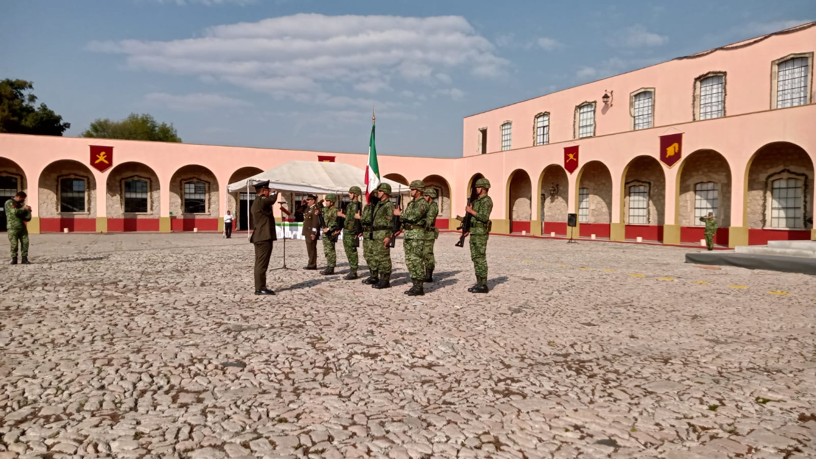 Fue designado como Comandante del Décimo Segundo Batallón de Infantería, el Coronel de Infantería Diplomado de Estado Mayor, Elvim Rolando Ramos