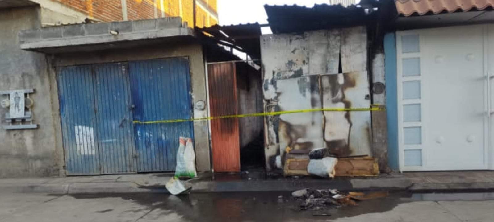 Encuentran el cadáver calcinado de una persona dentro de un domicilio