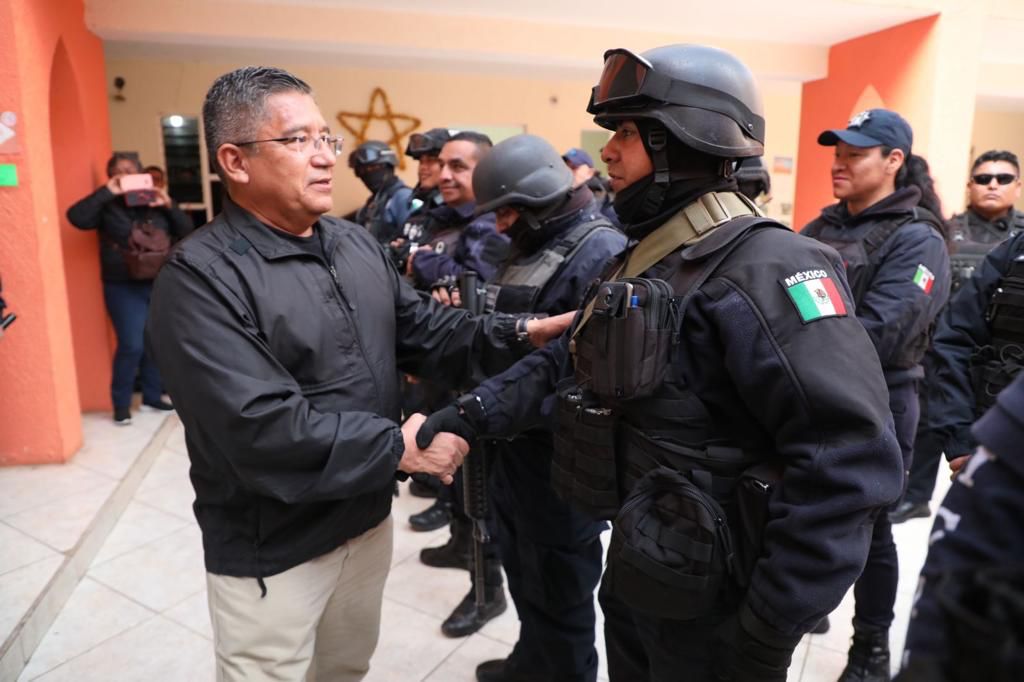 Secretario de SP toma protesta a director de Seguridad municipal de Ocampo.