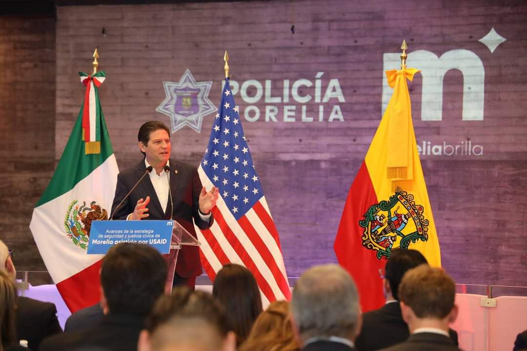 Presume USAID Modelo de Justicia Cívica de Morelia.