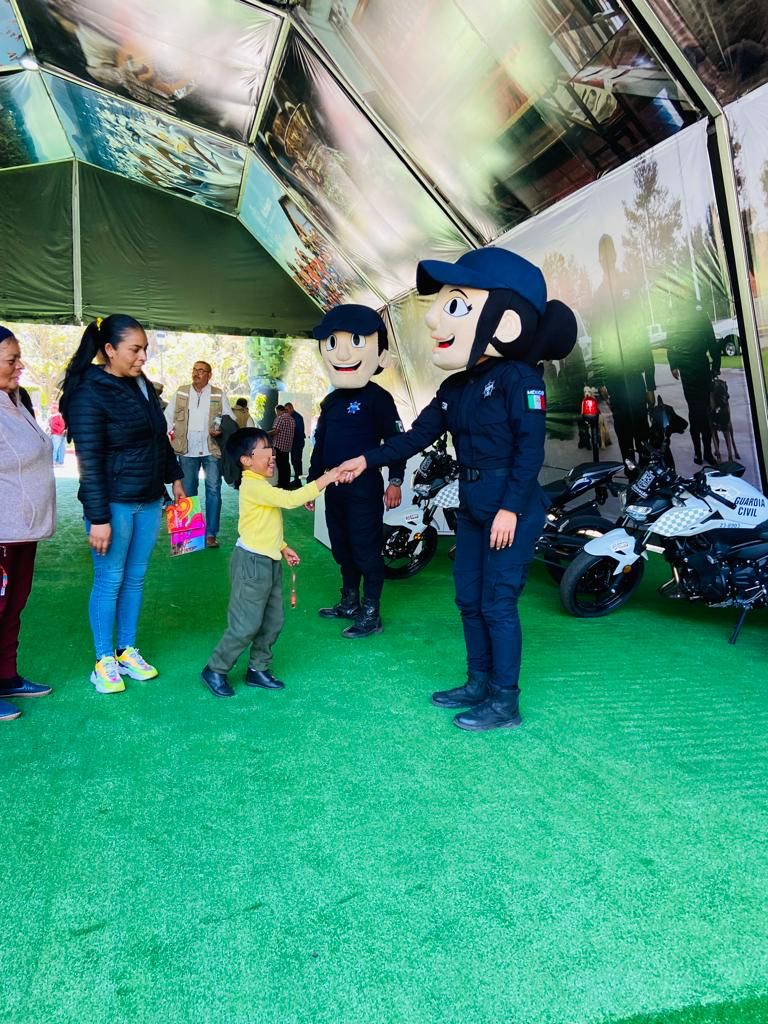 Guardia Civil en la exposición “La Gran Fuerza de México”