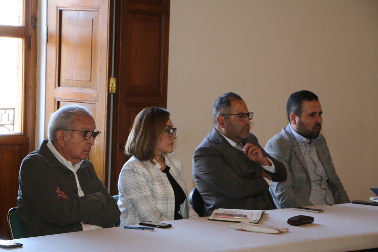 José Luis Téllez asistió a reunión de trabajo en Morelia con el fin de aclarar situaciones en los planteles IMCED de Irimbo, Áporo, Senguio y Ciudad Hidalgo