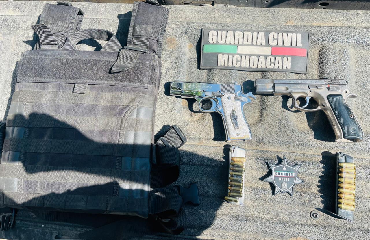 En operativo la Guardia Civil logró detener a cuatro sujetos armados