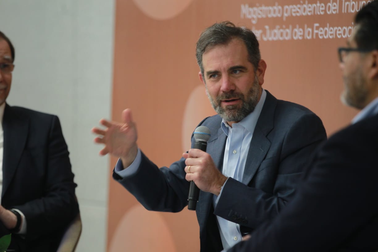 La sociedad tiene los instrumentos para definir su futuro