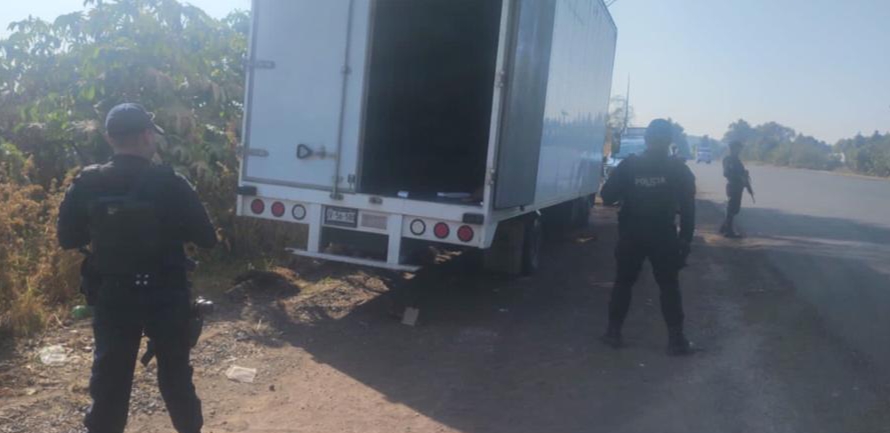 Guardia Civil recupera 9 vehículos y detiene a 2 personas; en distintos hechos