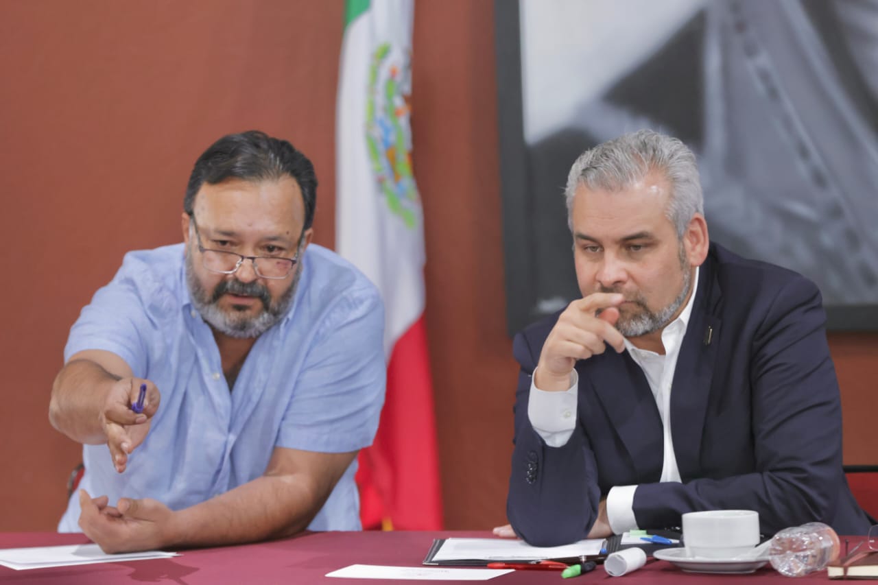 Gobiernos de Michoacán y Pátzcuaro acuerdan agenda conjunta para reconstruir el mercado municipal