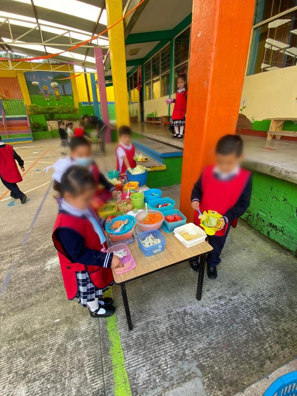 DIF brinda asistencia alimentaria a población infantil.