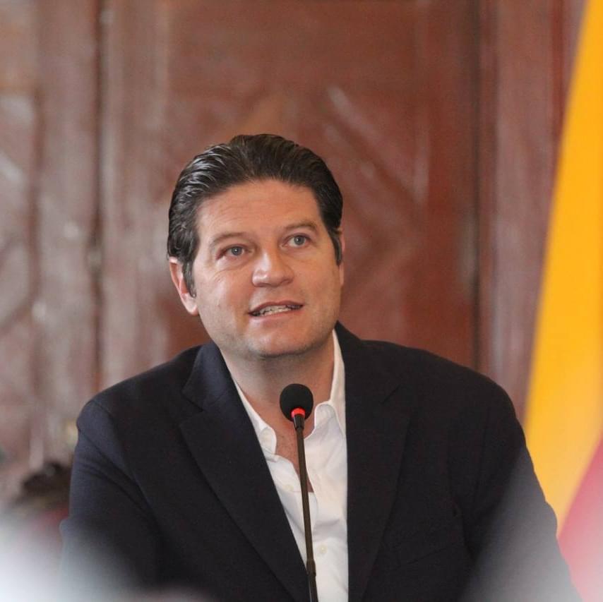 Todo el peso de la ley, pide Alfonso Martínez para quienes violenten a las mujeres.