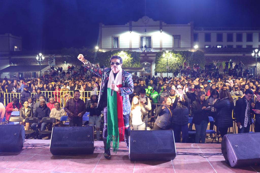 Arranca la Expo Feria Monarca Zitácuaro 2023 con la presentación de «Mi Banda el Mexicano».