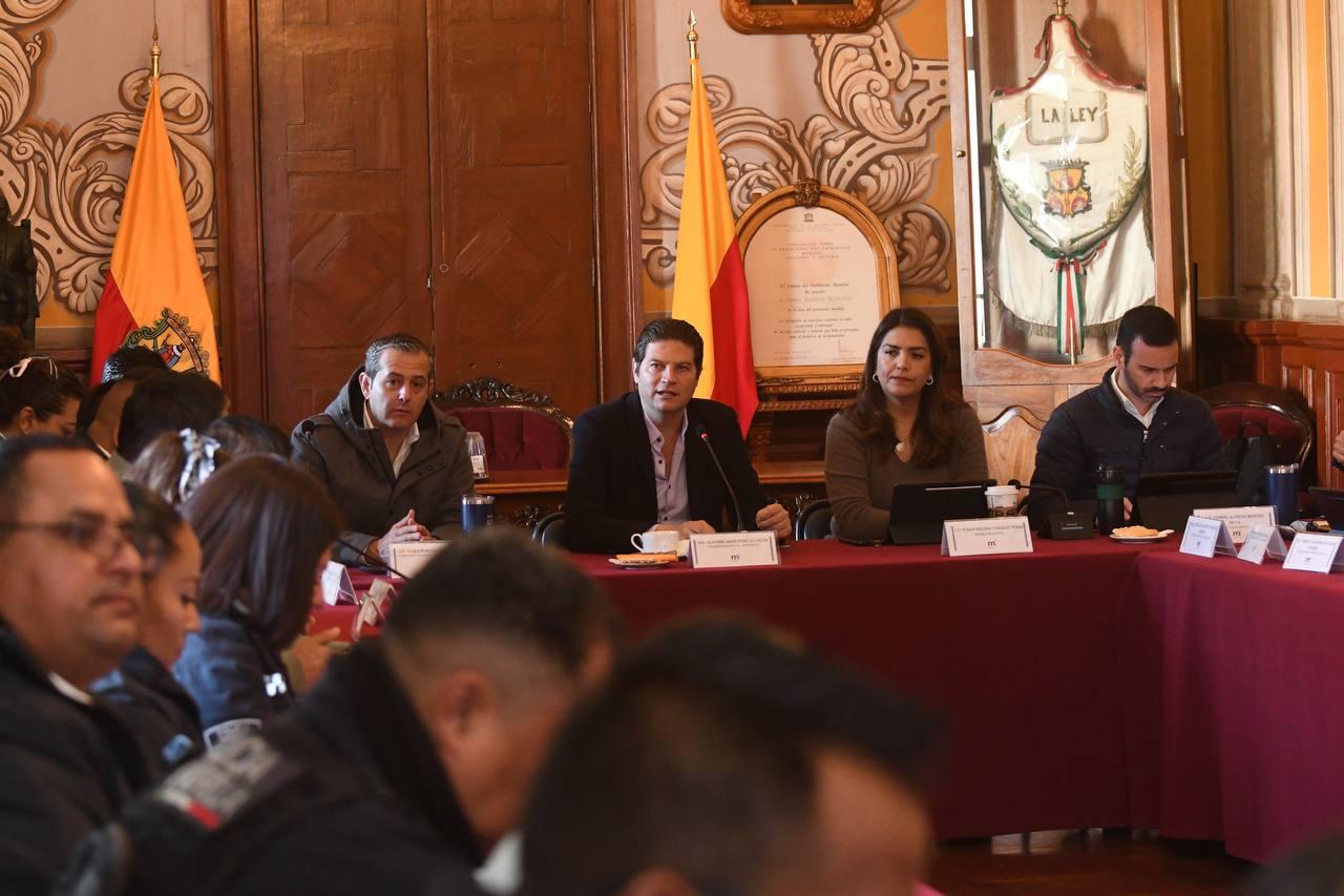 Encabeza alcalde reunión semanal de evaluación con mandos policiales