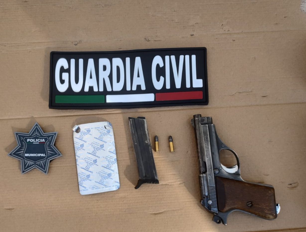 En Zitácuaro, asegura GC a hombre con arma de fuego y medicamento controlado