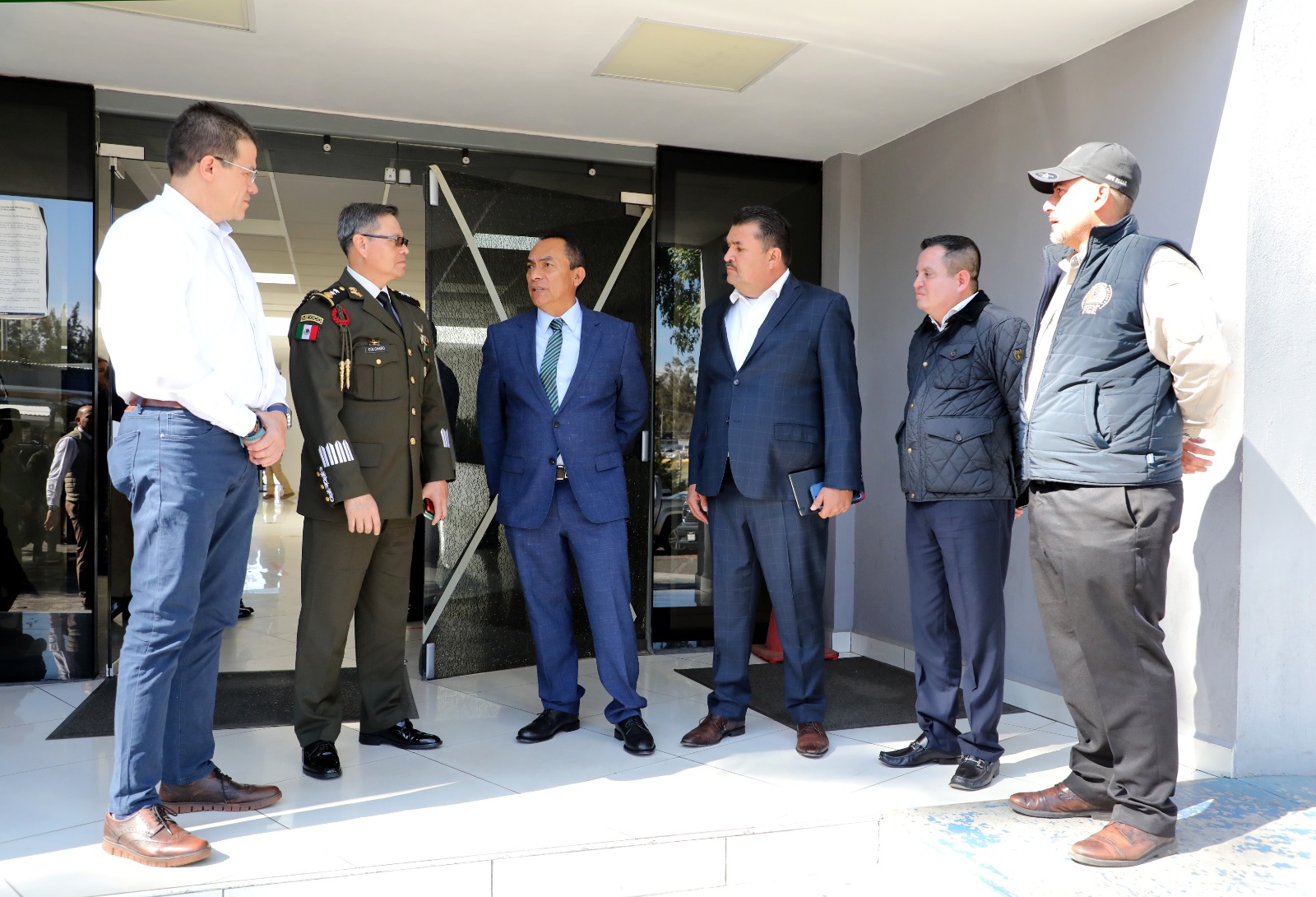 FGE y 21 Zona Militar, aliadas interinstitucionales en el combate a la delincuencia: Adrián López Solís