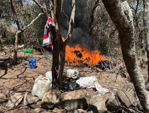 A través de la BOI, GC localiza dos campamentos ilícitos en Jiquilpan