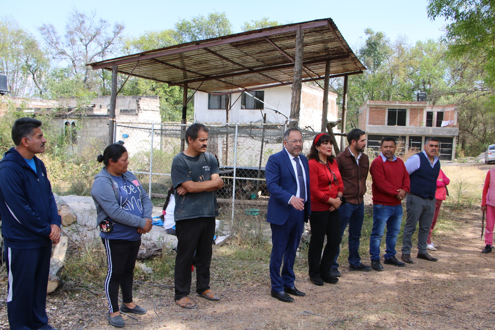 José Luis Téllez dio el banderazo de arranque de los trabajos de construcción del puente vehicular en el acceso a la colonia el Fresno II