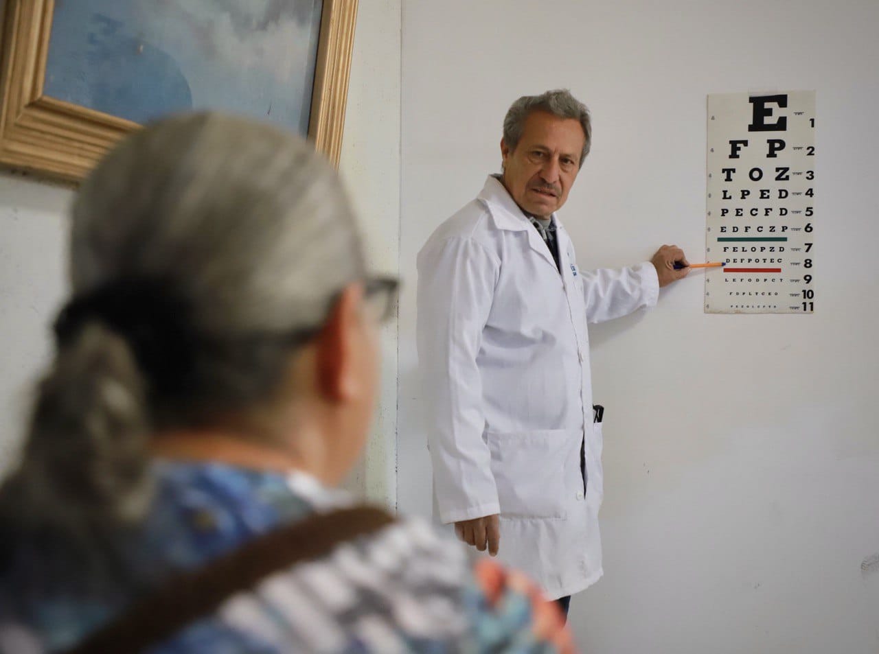 DIF Morelia ofrece lentes gratuitos para adultos con vista cansada