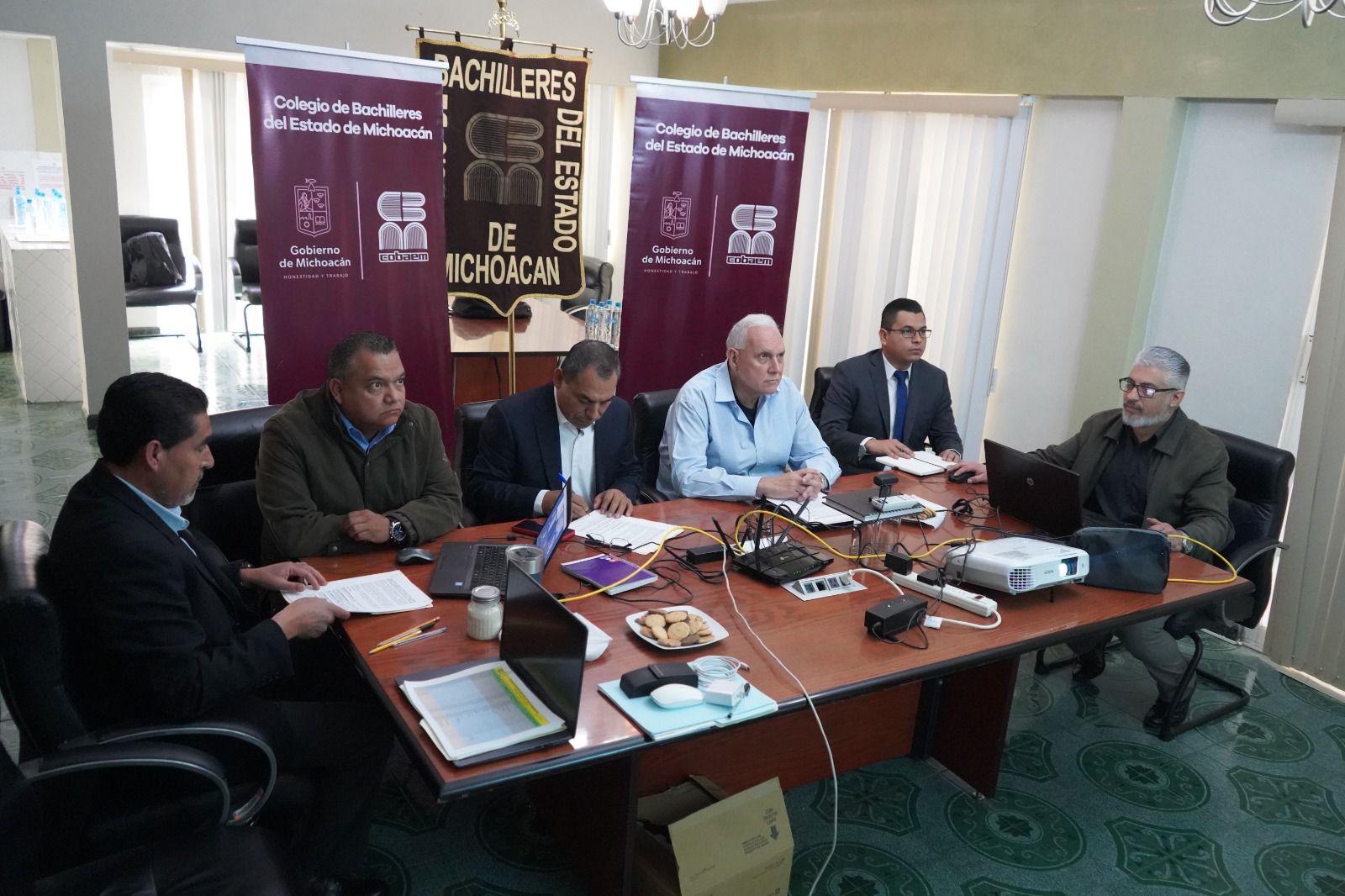 Asigna Cobaem horas vacantes a docentes para el ciclo escolar 2022-2023