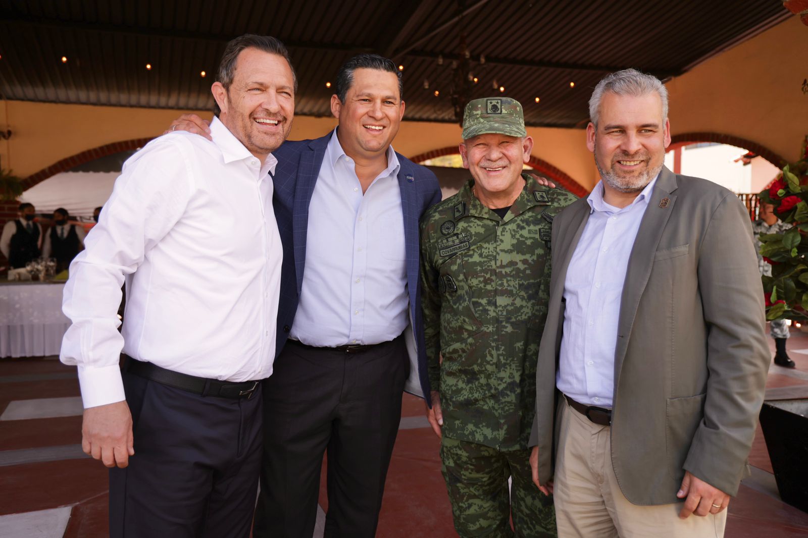 Bedolla refrenda colaboración con gobernadores del Bajío para reforzar la seguridad.