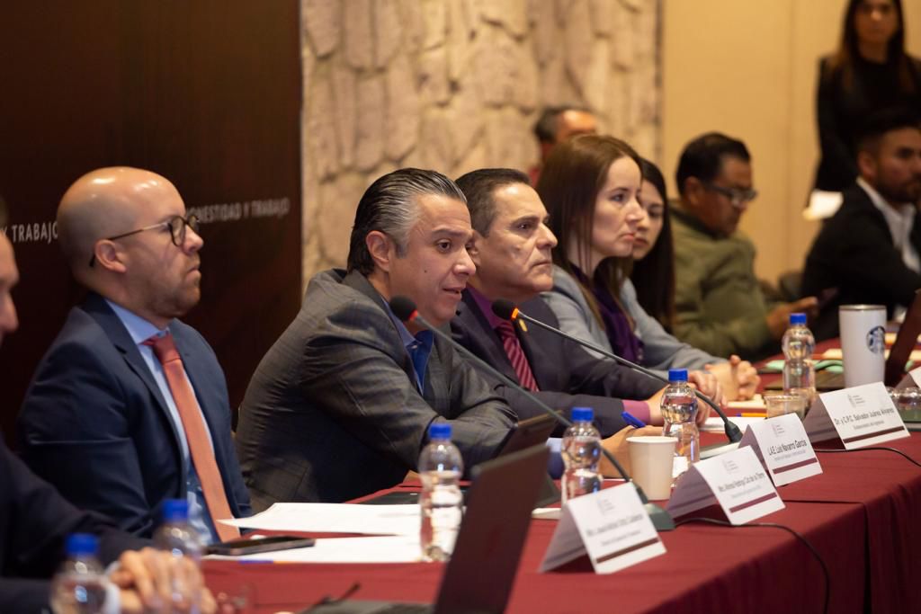 Ayuda Gobierno de Michoacán a municipios a regularizarse en pago del ISN.