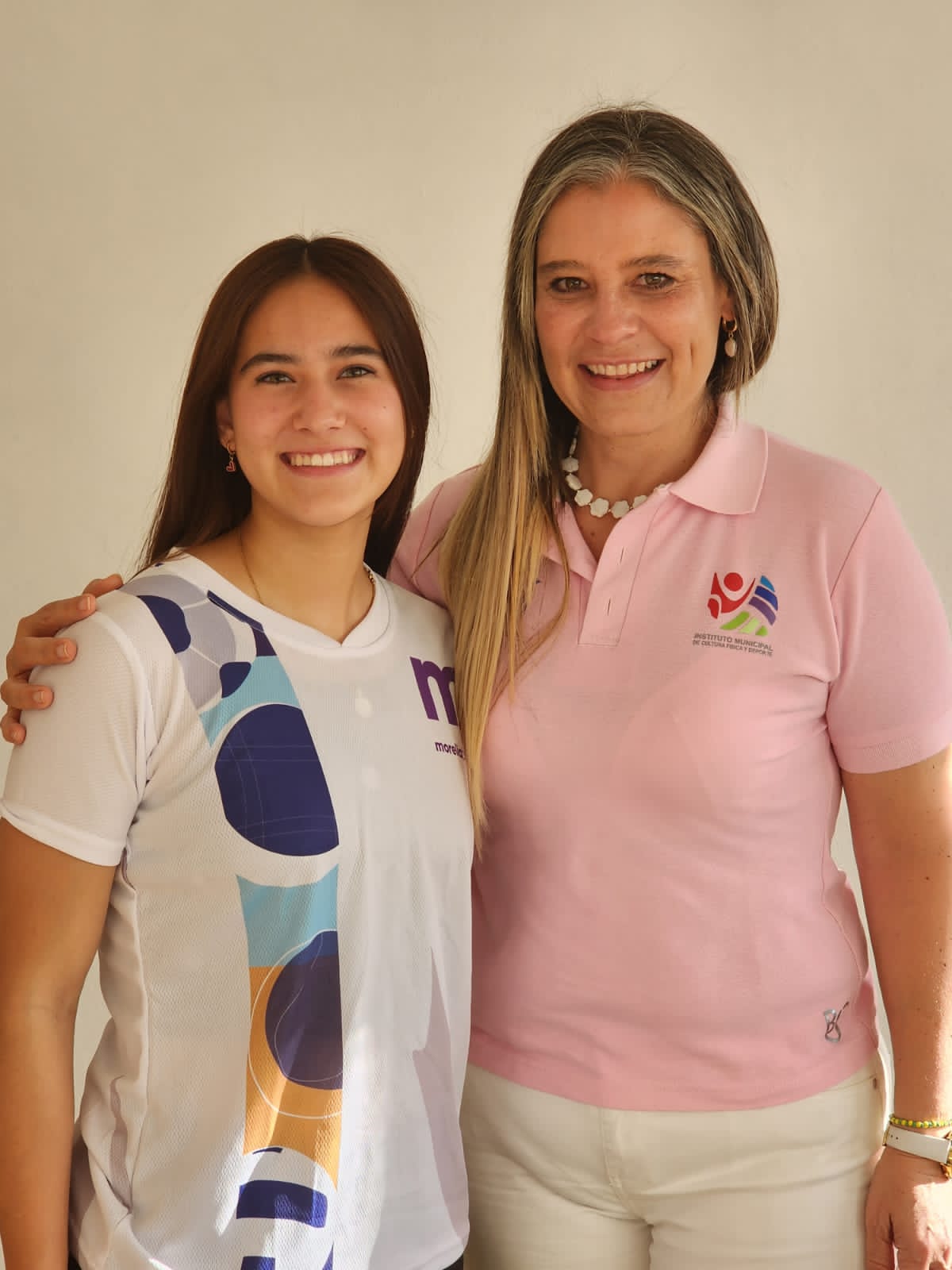 Conquista moreliana medalla de oro en certamen de pole sport en Estados Unidos