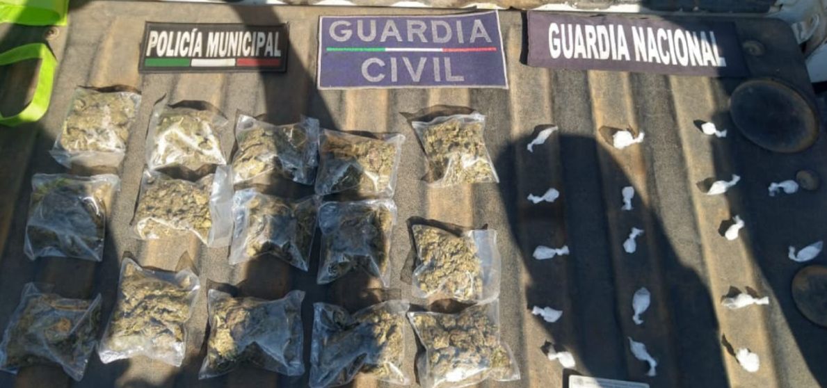 SSP y GN detienen a uno en posesión de 32 envoltorios de droga, en Uruapan