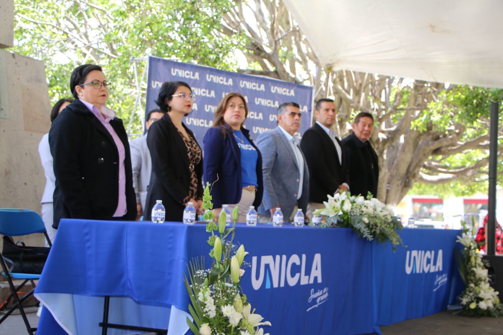 Carlos Patiño asistió al acto cívico conmemorativo al tercer aniversario de la UNICLA Plantel Ciudad Hidalgo