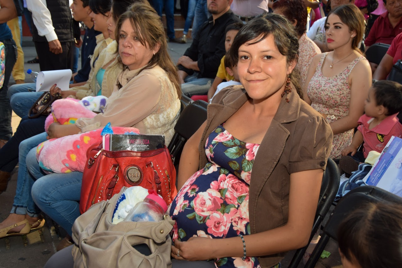 Ofrece DIF Michoacán apoyo alimentario a mujeres embarazadas o lactantes