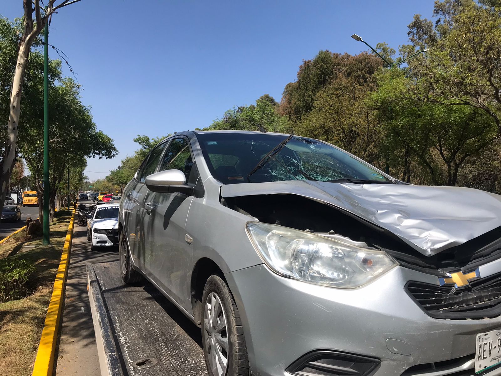 Sufre varias lesiones una adolescente  quien fue atropellada por un vehículo