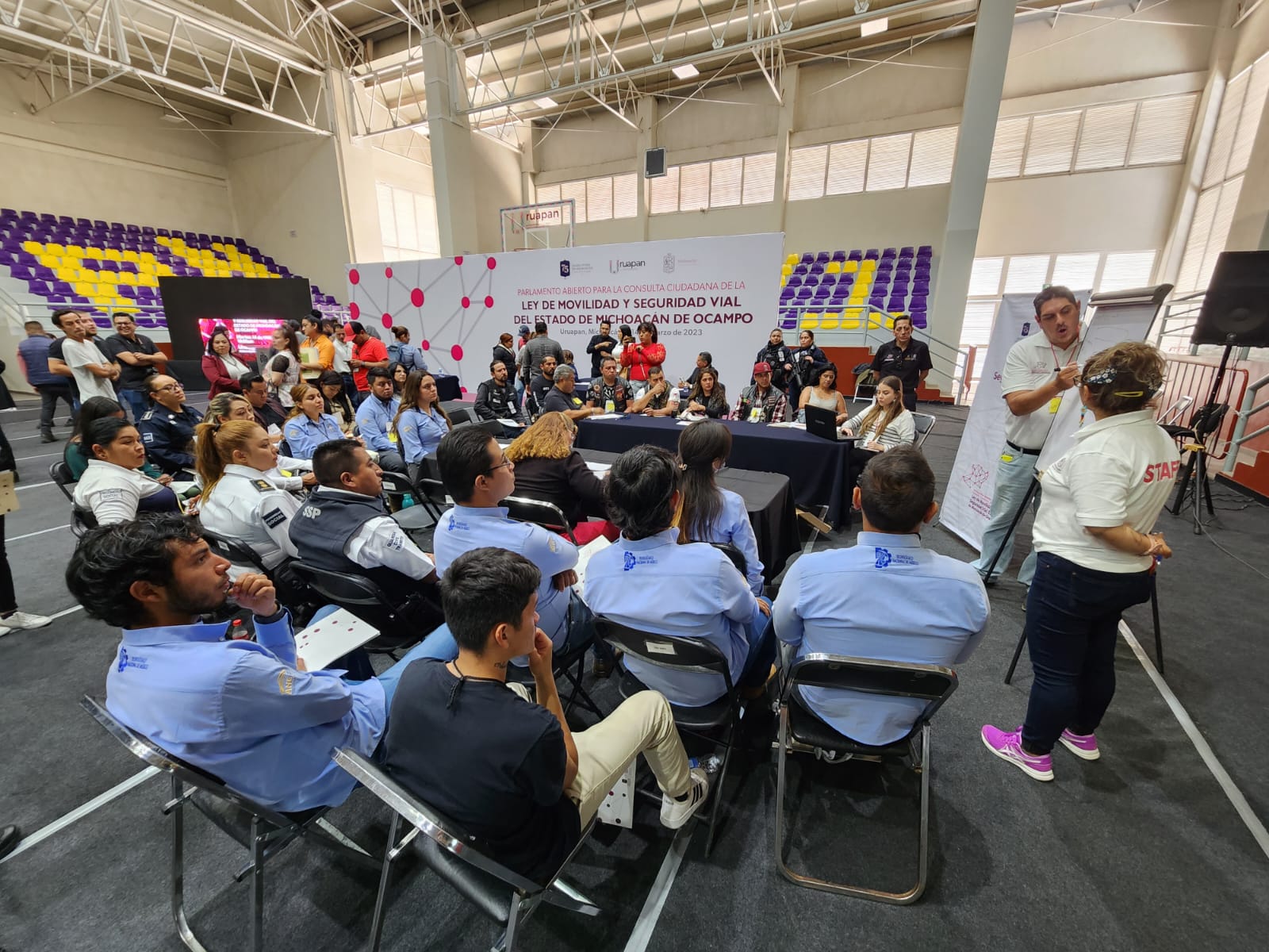 Recoge Parlamento Abierto en Uruapan propuestas para Ley de Movilidad.