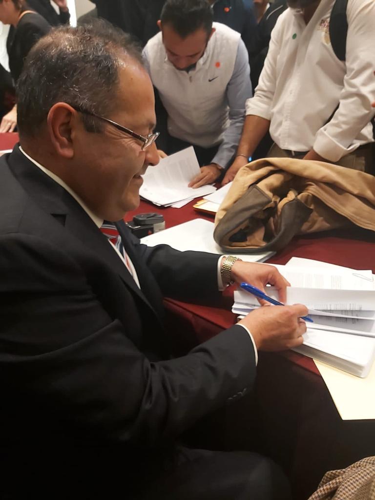 El Presidente Municipal de Hidalgo, y la Sindica Municipal, firman  convenio para el fortalecimiento del ordenamiento territorial y la planeación del desarrollo urbano.