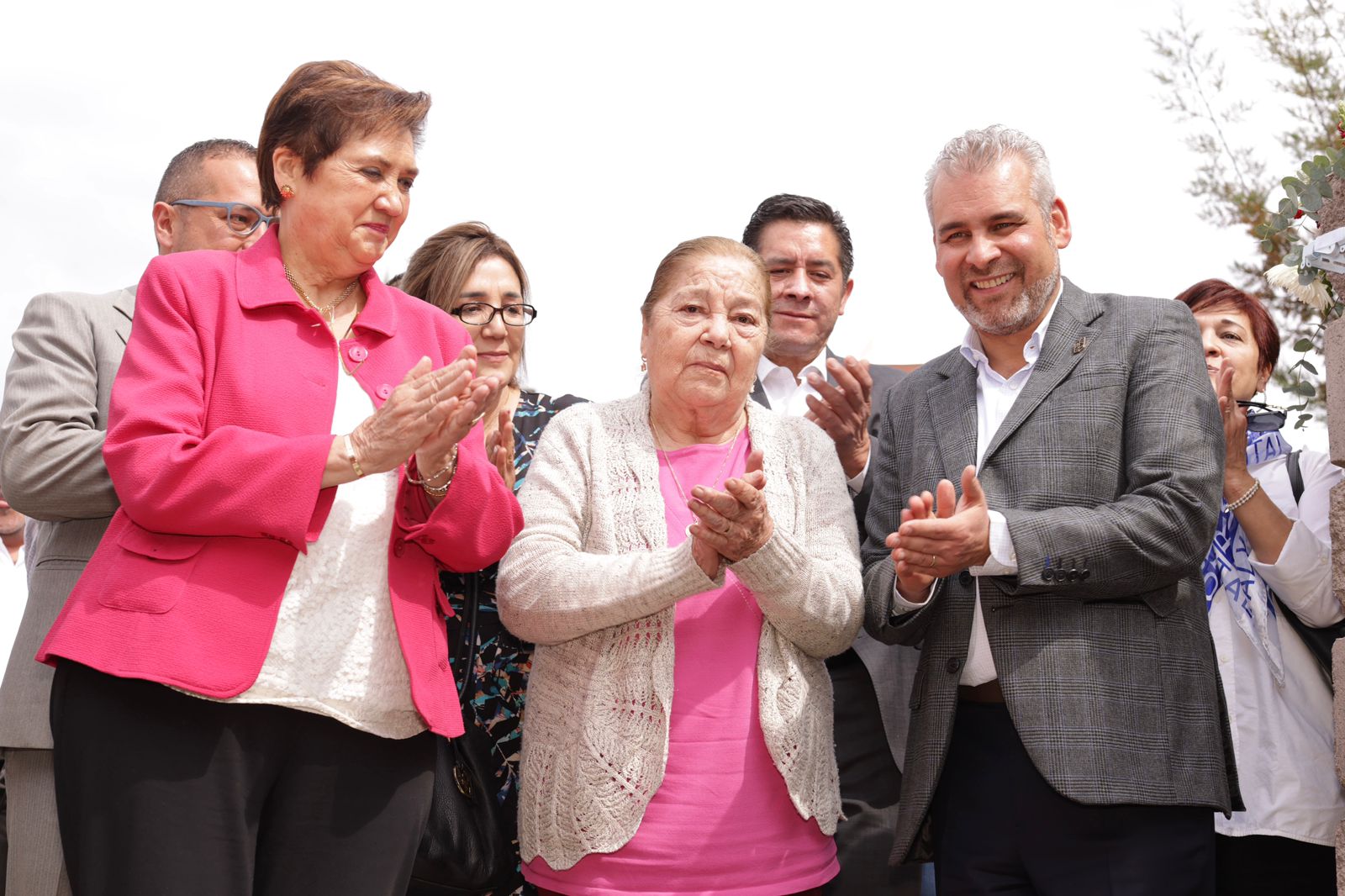 Refrenda Bedolla compromiso con el nicolaicismo y la educación superior