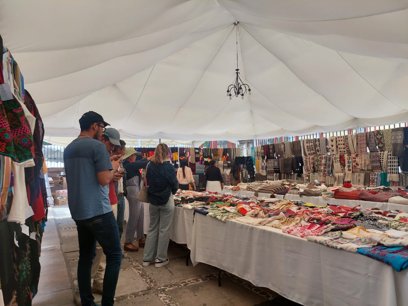 Creció 26% la venta del LXII Concurso Estatal de Artesanías de Uruapan