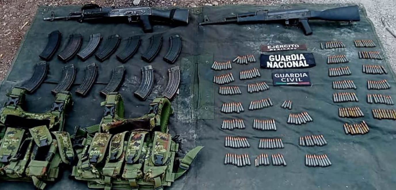 SSP, GN y Sedena repelen agresión armada en Apatzingán: aseguran artefactos explosivos, armas largas y cartuchos