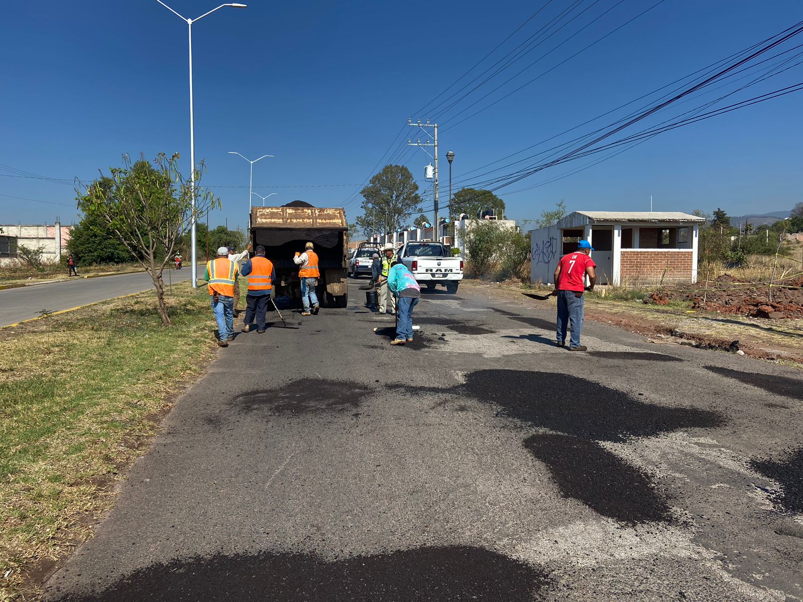 Continua con los trabajos de bacheo del municipio: José Luis Téllez
