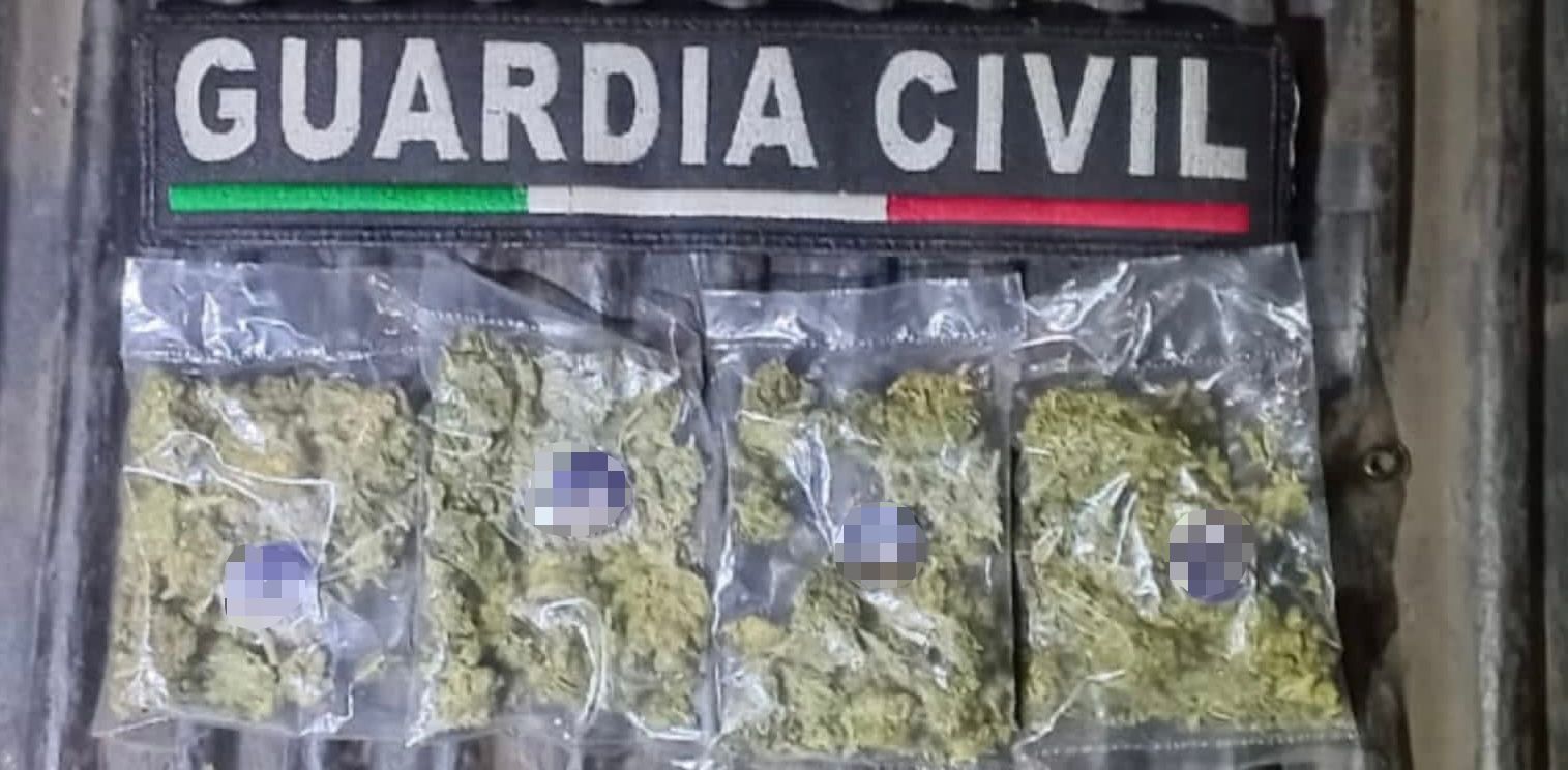En las últimas horas, GC asegura droga y vehículos; hay cuatro detenidos