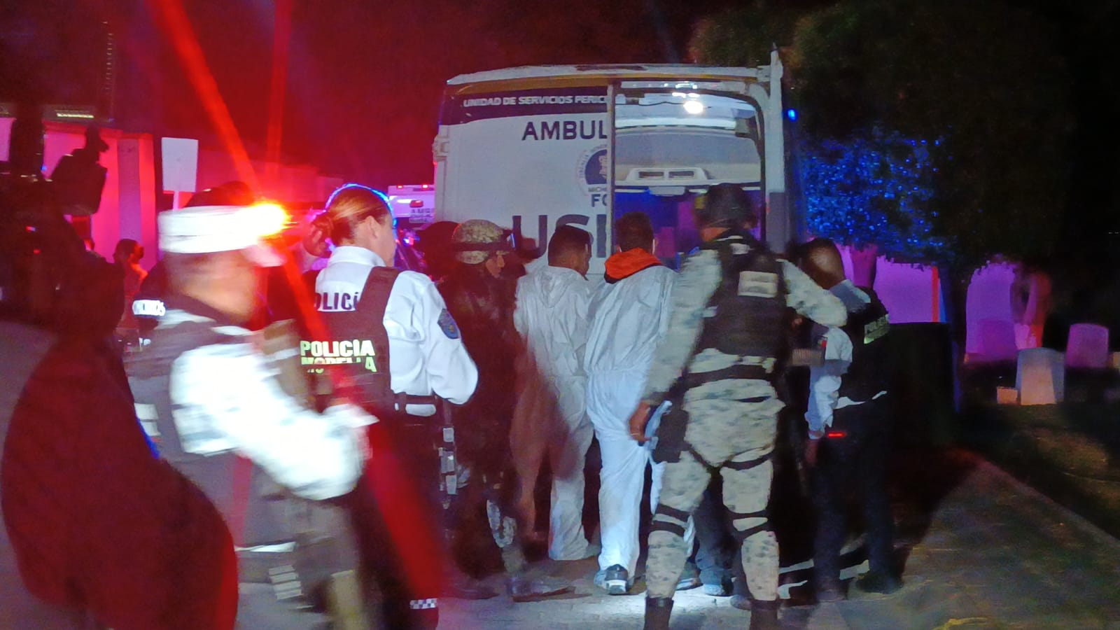 Sicarios ingresaron al panteón Gayosso y atacan a balazos a cuatro masculinos