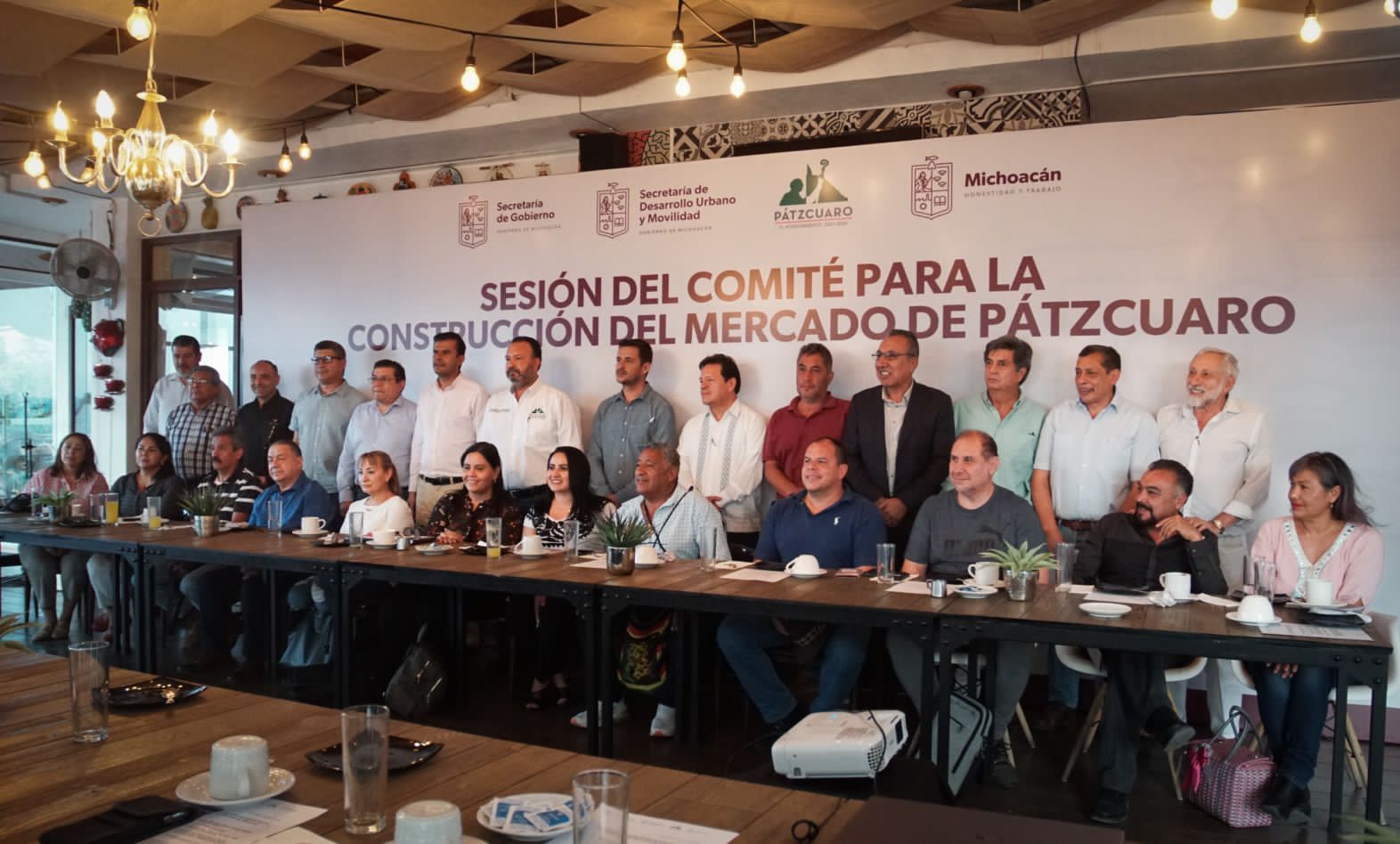 Avanza proyecto de modernización del mercado municipal de Pátzcuaro