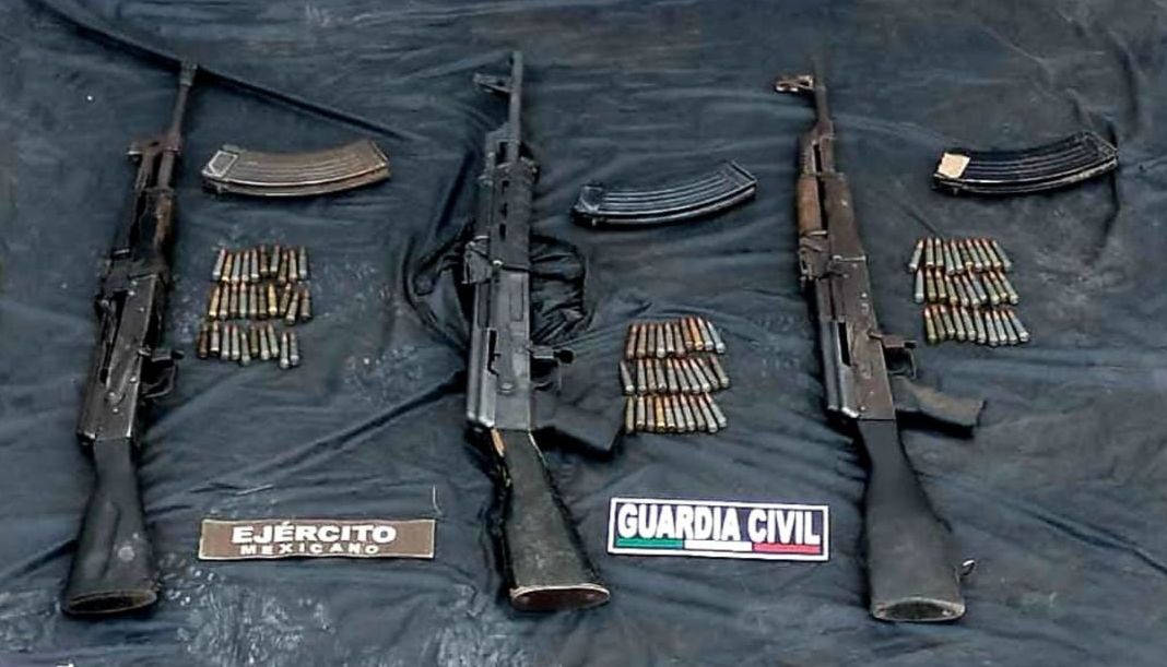 SSP y Sedena aseguran 3 armas largas con 90 municiones; en Aguilillas