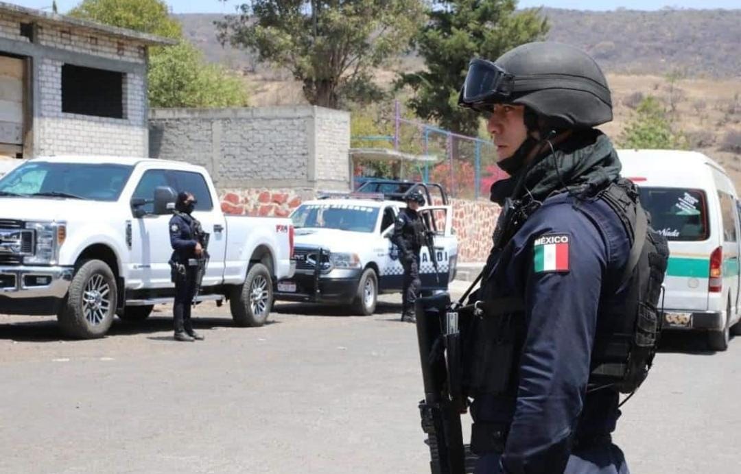 Personal de la Guardia Civil lograron detener enflagranti a un hombre en los momentos que robaba a una mujer