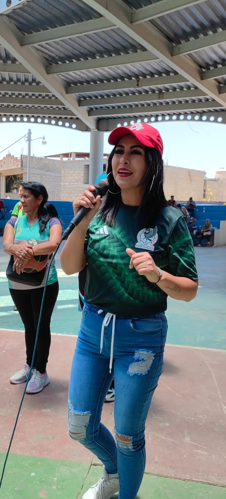 No hay que bajar la guardia en la promoción del desarrollo deportivo en jóvenes: Gloria Tapia