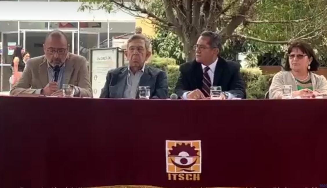 Cuauhtémoc Cárdenas presentó su libro «La Democracia Progresista»