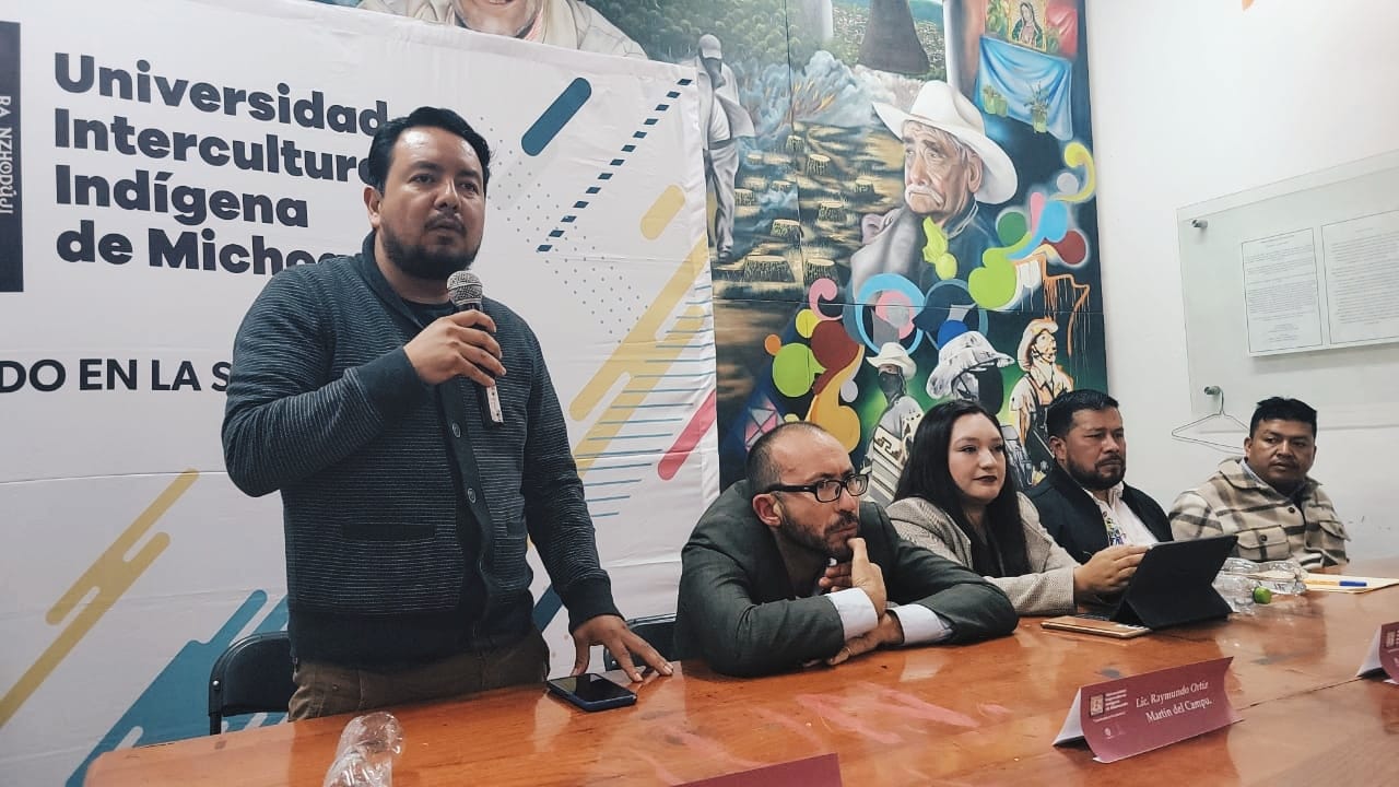 Promueve Universidad Intercultural oferta educativa en pueblos originarios.