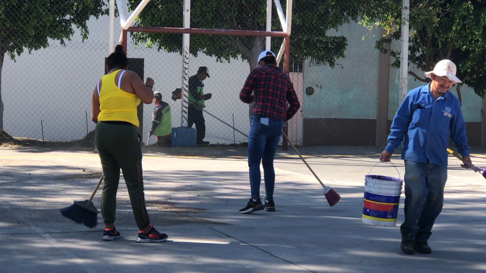 Jornada de limpieza llega al Oriente de Morelia.
