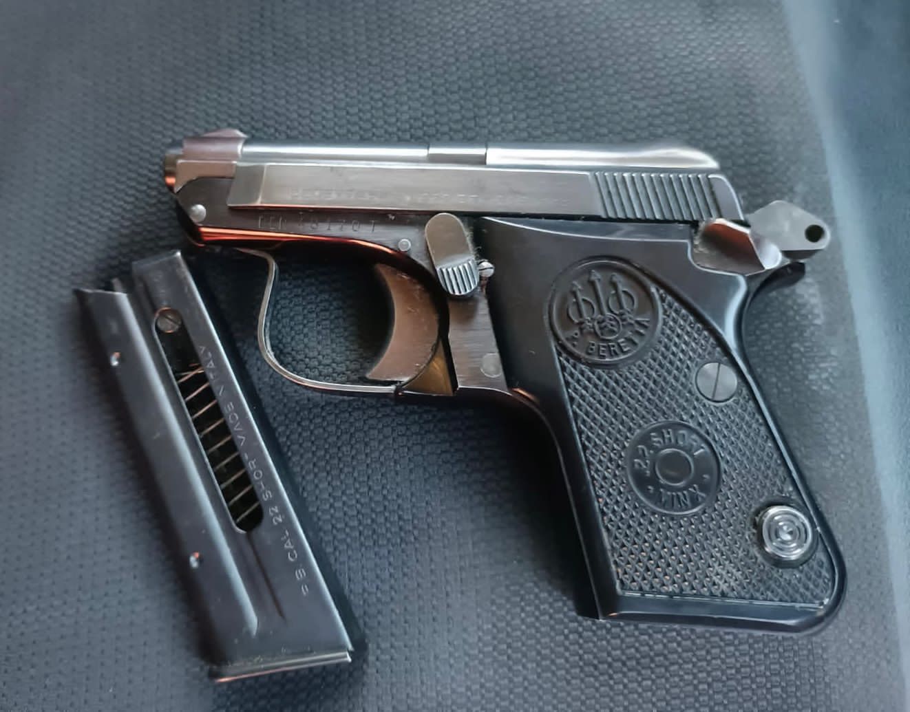 SSP detiene a 2 personas y asegura arma de fuego, en Zitácuaro.