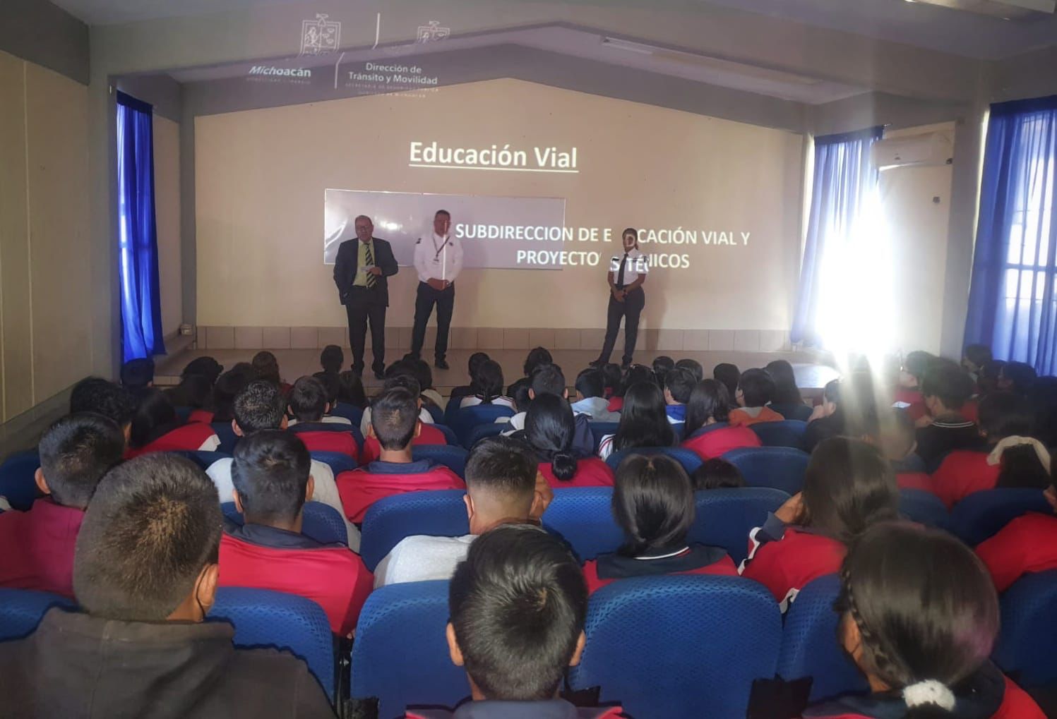 Tránsito y Movilidad de la SSP lleva jornada de talleres en #Contepec.