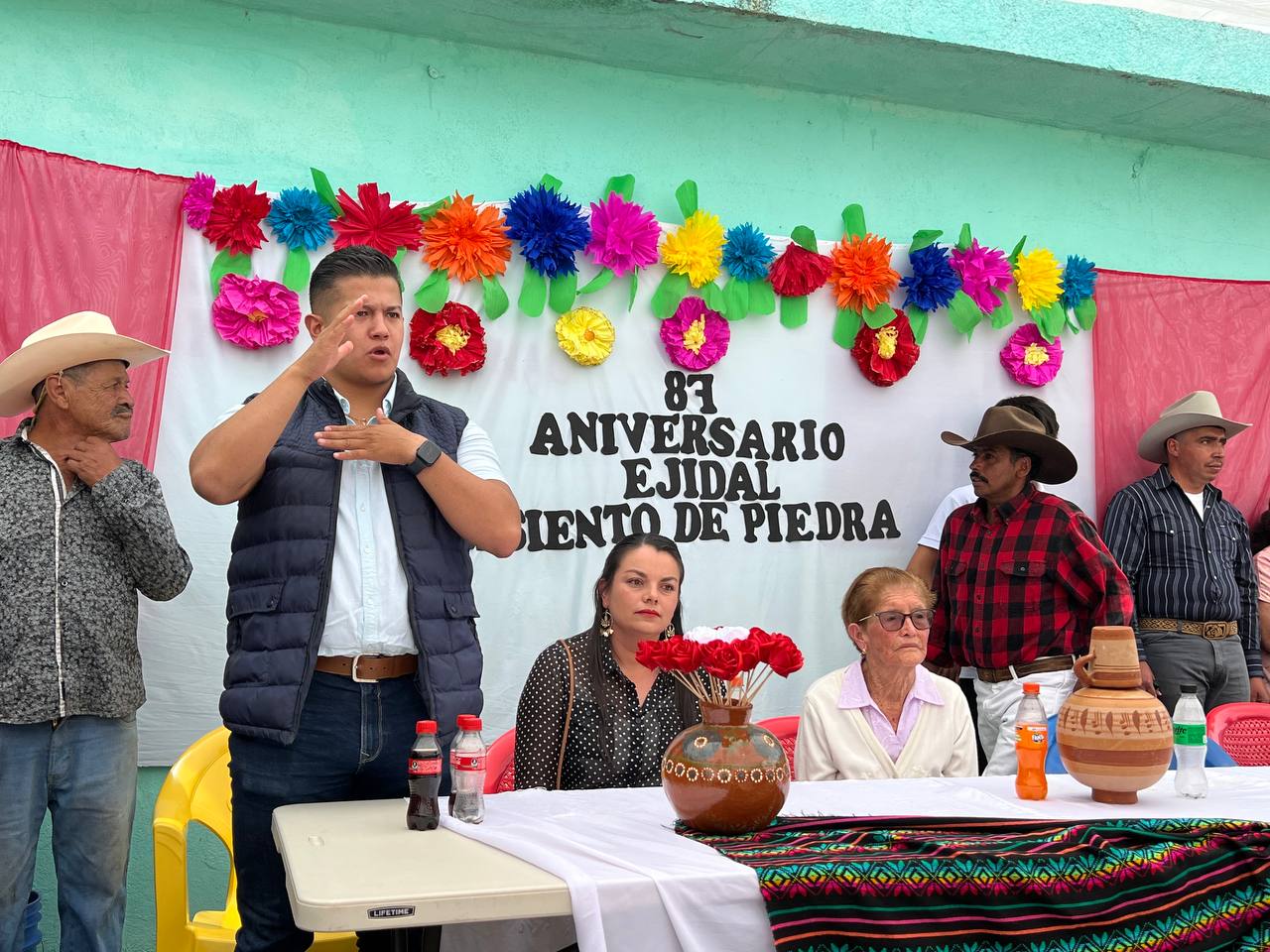 Desarrollo social efectivo, detonante para el crecimiento: Víctor Zurita