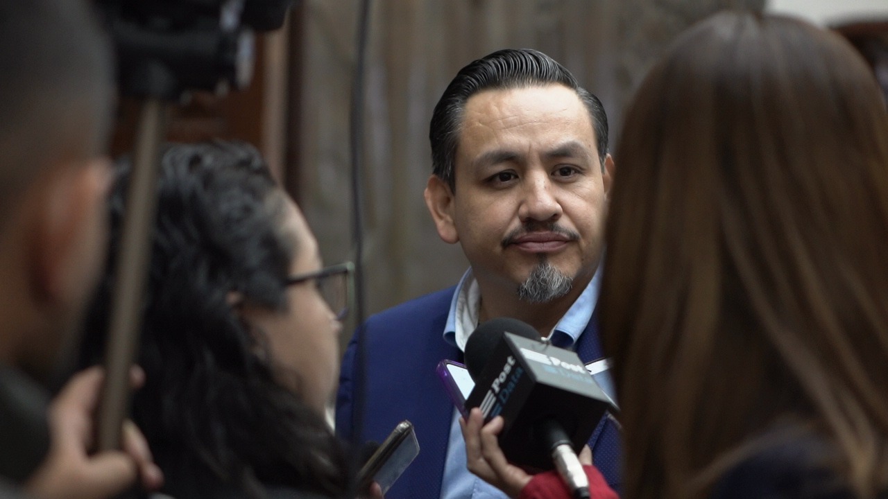 No debemos perder de foco las problemáticas que siguen enfrentando nuestros migrantes: Víctor Manríquez