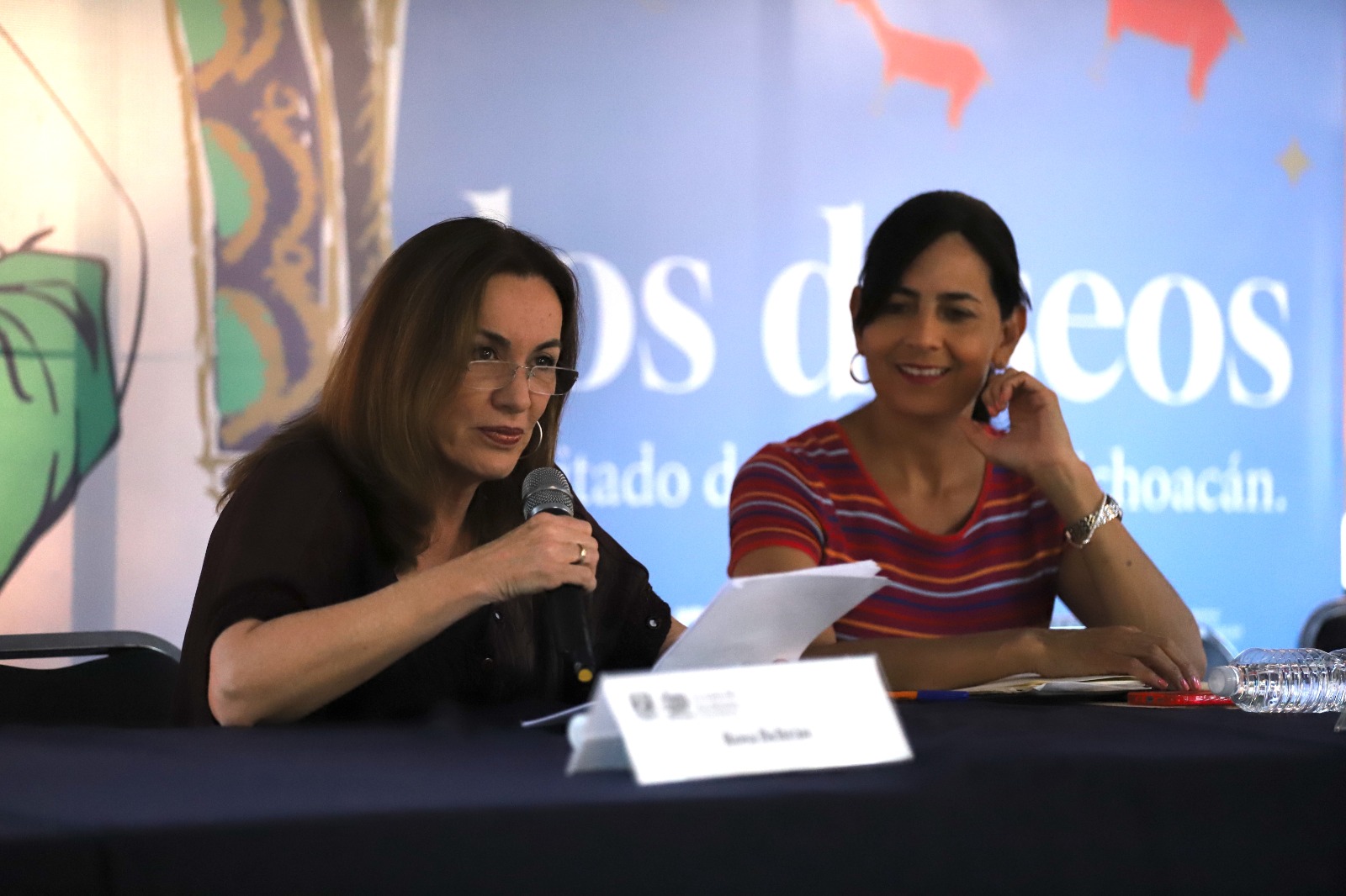 SEE lleva diálogo y lectura a mil personas en feria literaria